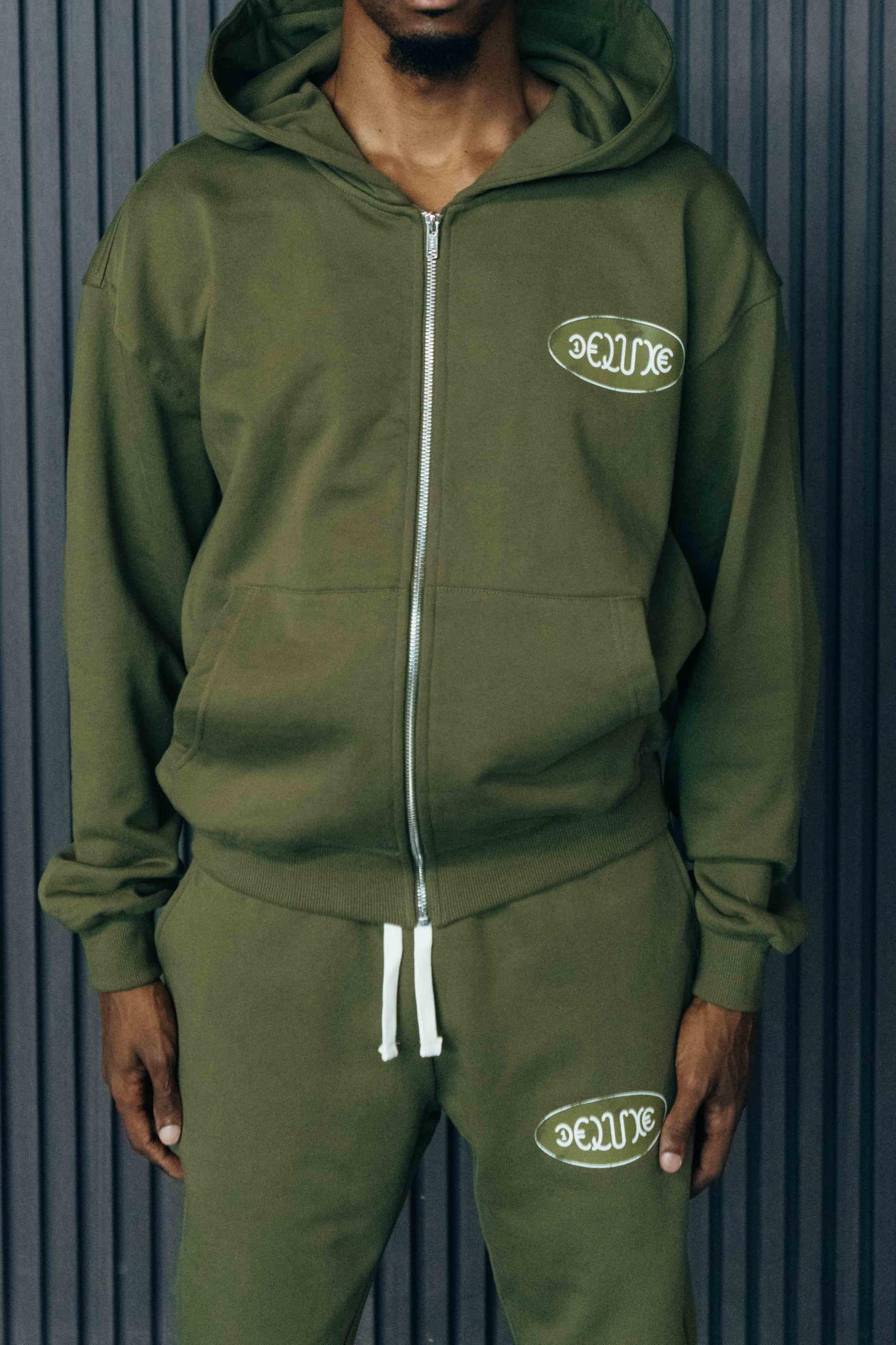 ZIP UP HOODIE: GREEN