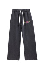 1DELUXE EAGLE ICON JOGGERS