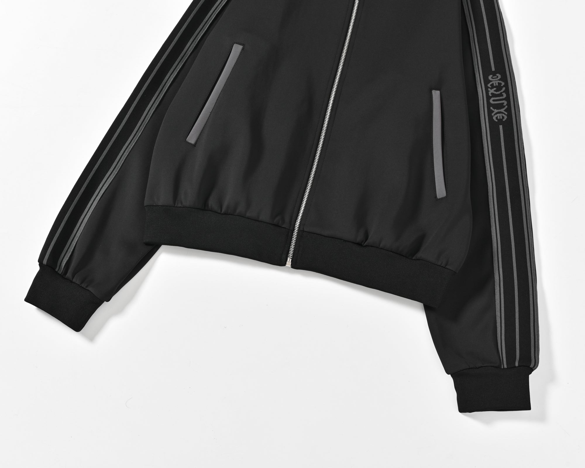1DELUXE MARQUE TRACK JACKET BLACK