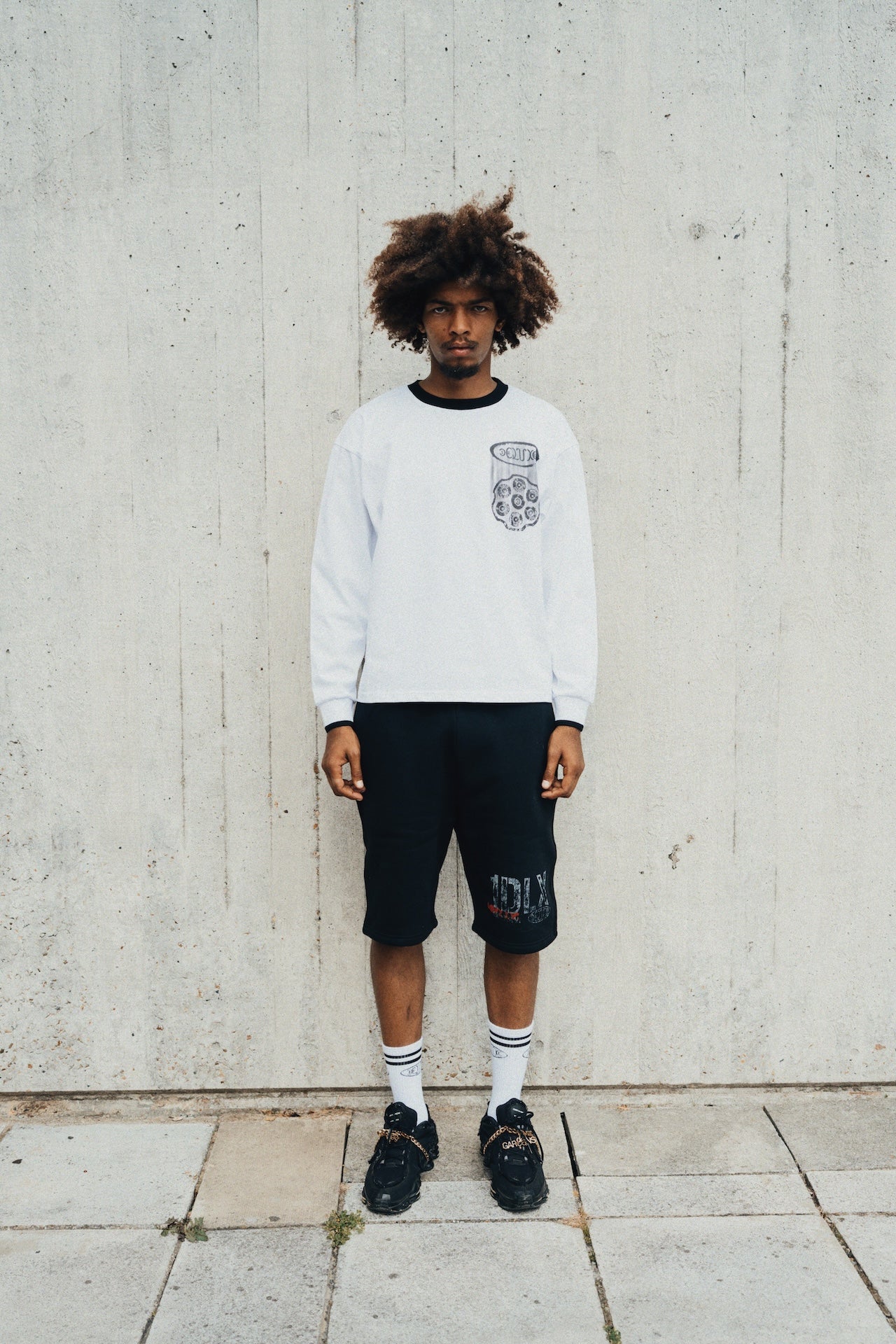 1Deluxe Chambers Long Sleeve T-Shirt