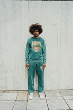 1DELUXE LION CREST JOGGERS