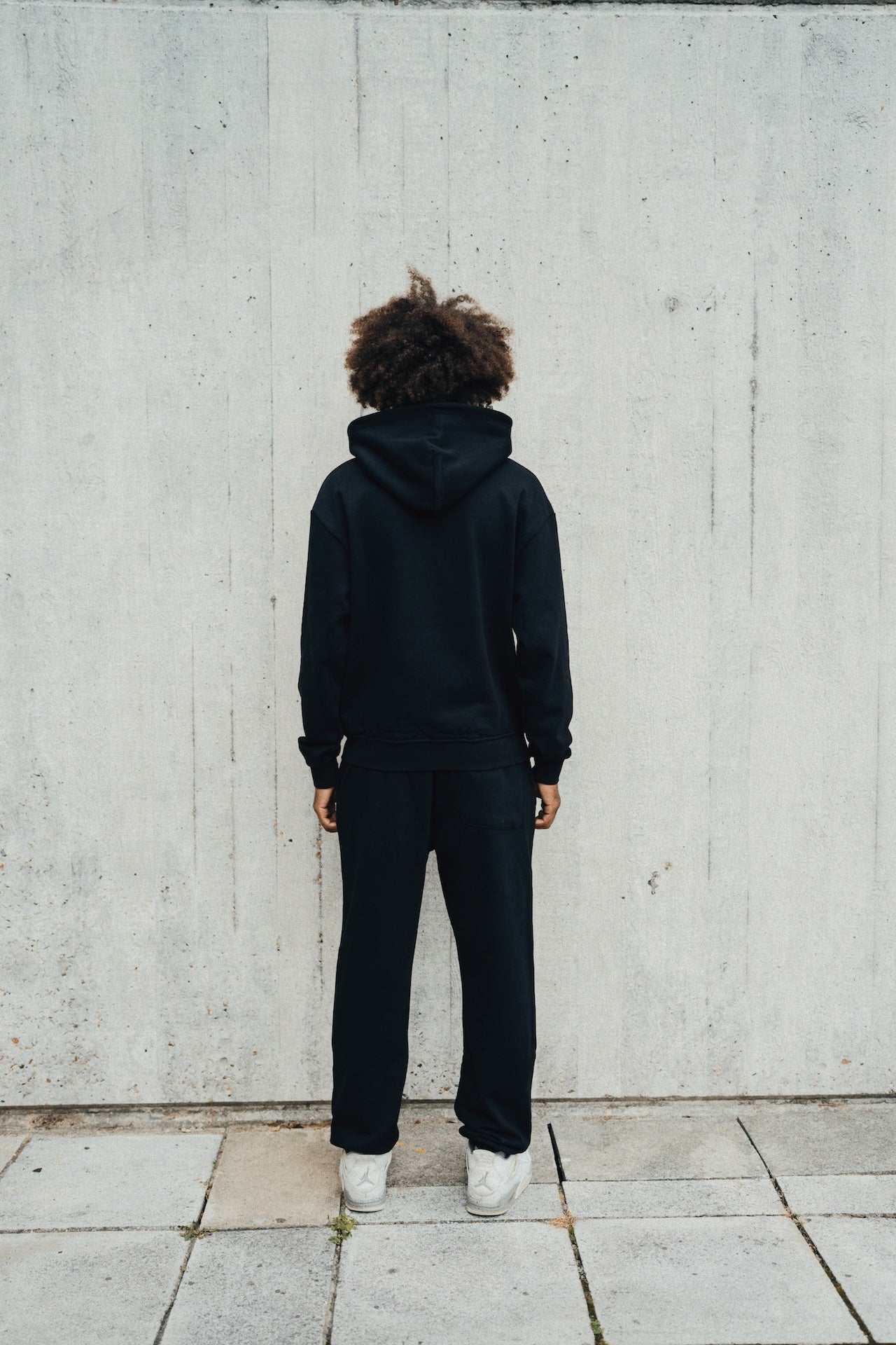 1DELUXE JOGGER BOTTOMS: BLACK