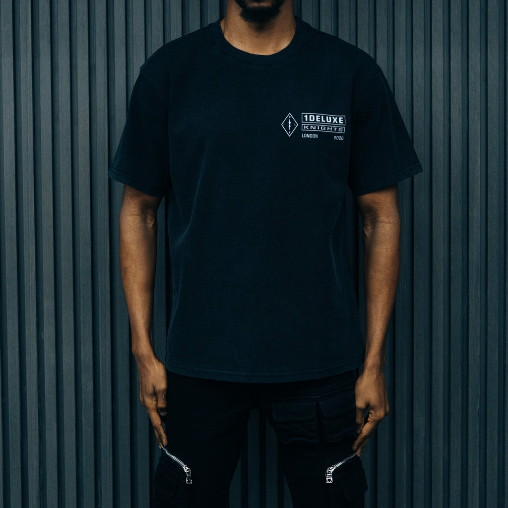1DELUXE KNIGHTS LONDON BLACK T-SHIRT