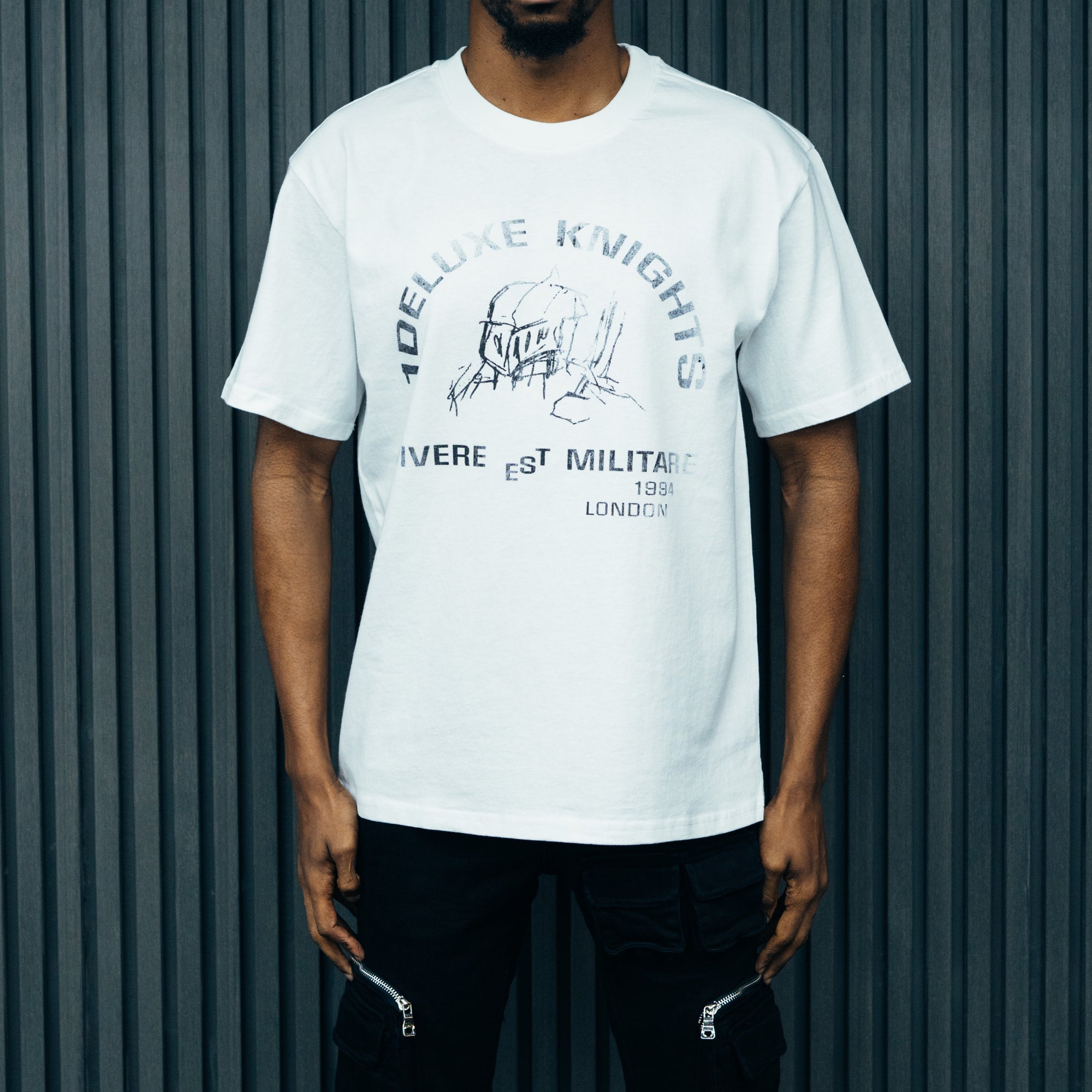 1DELUXE KNIGHTS SKETCH WHITE T-SHIRT
