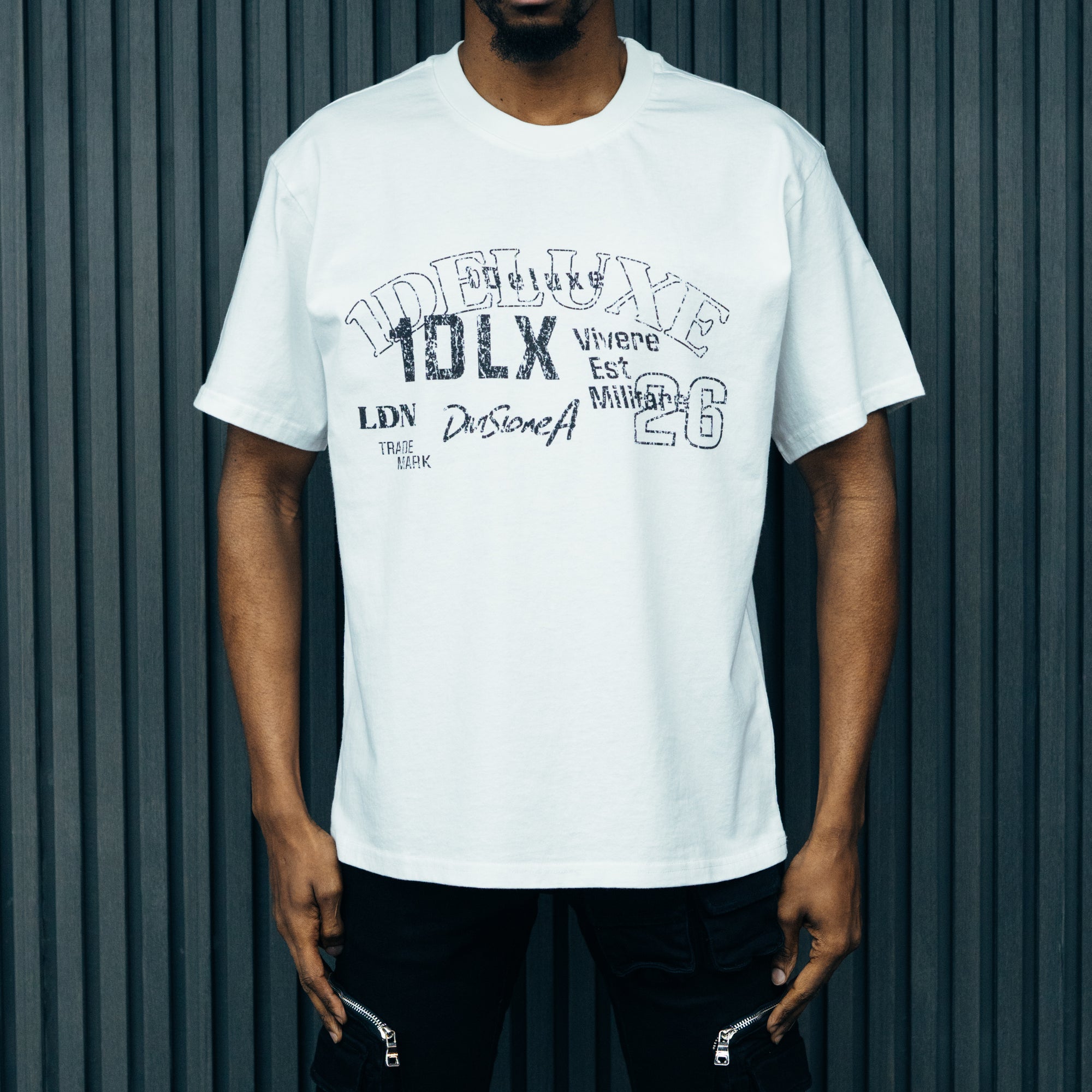 1DELUXE KNIGHTS MULTI PRINT WHITE T-SHIRT