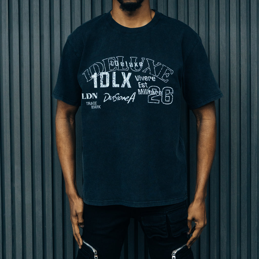 1DELUXE KNIGHTS MULTI PRINT BLACK T-SHIRT