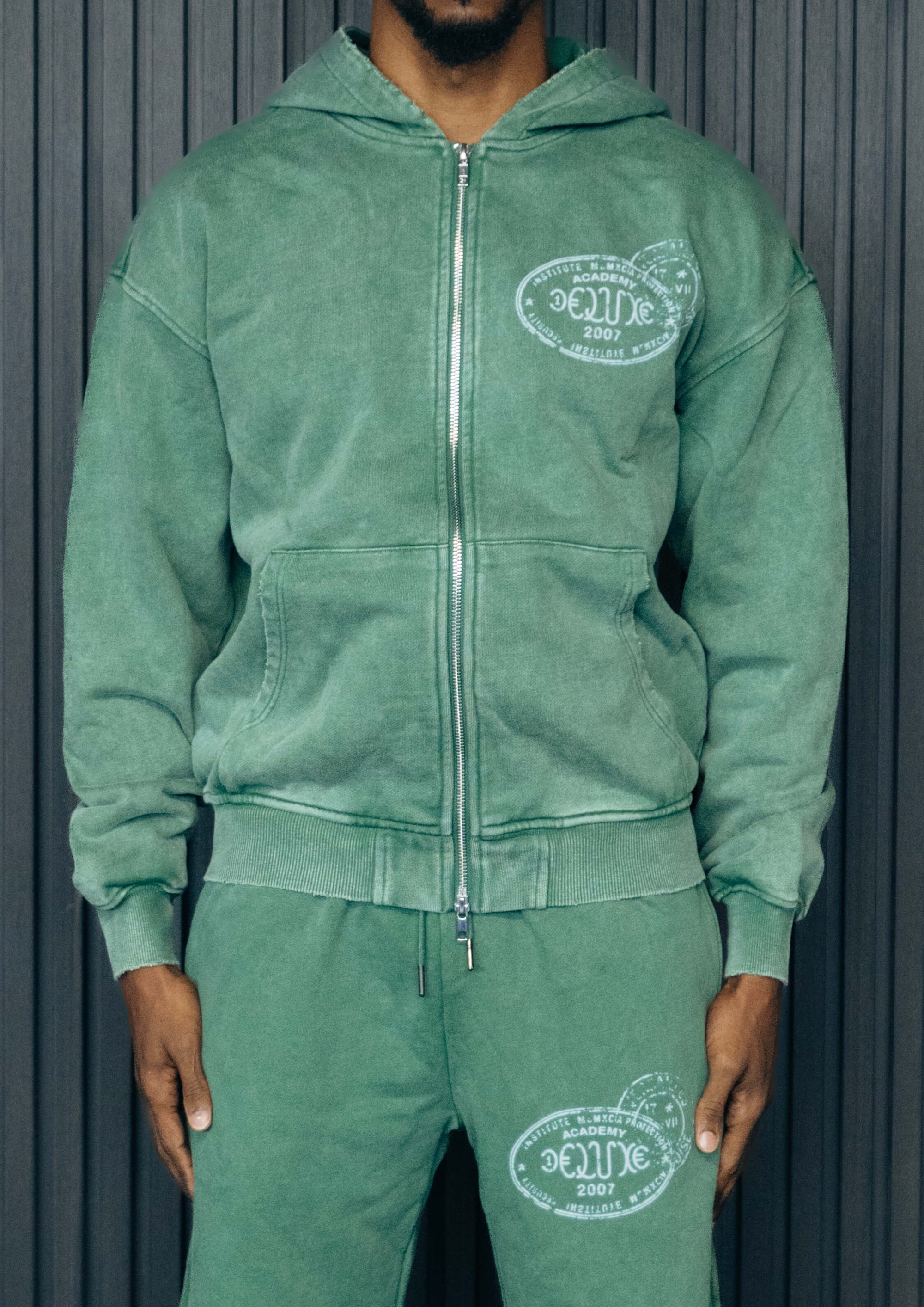 1DELUXE ACADEMY STAMP ZIP UP HOODIE : GREEN