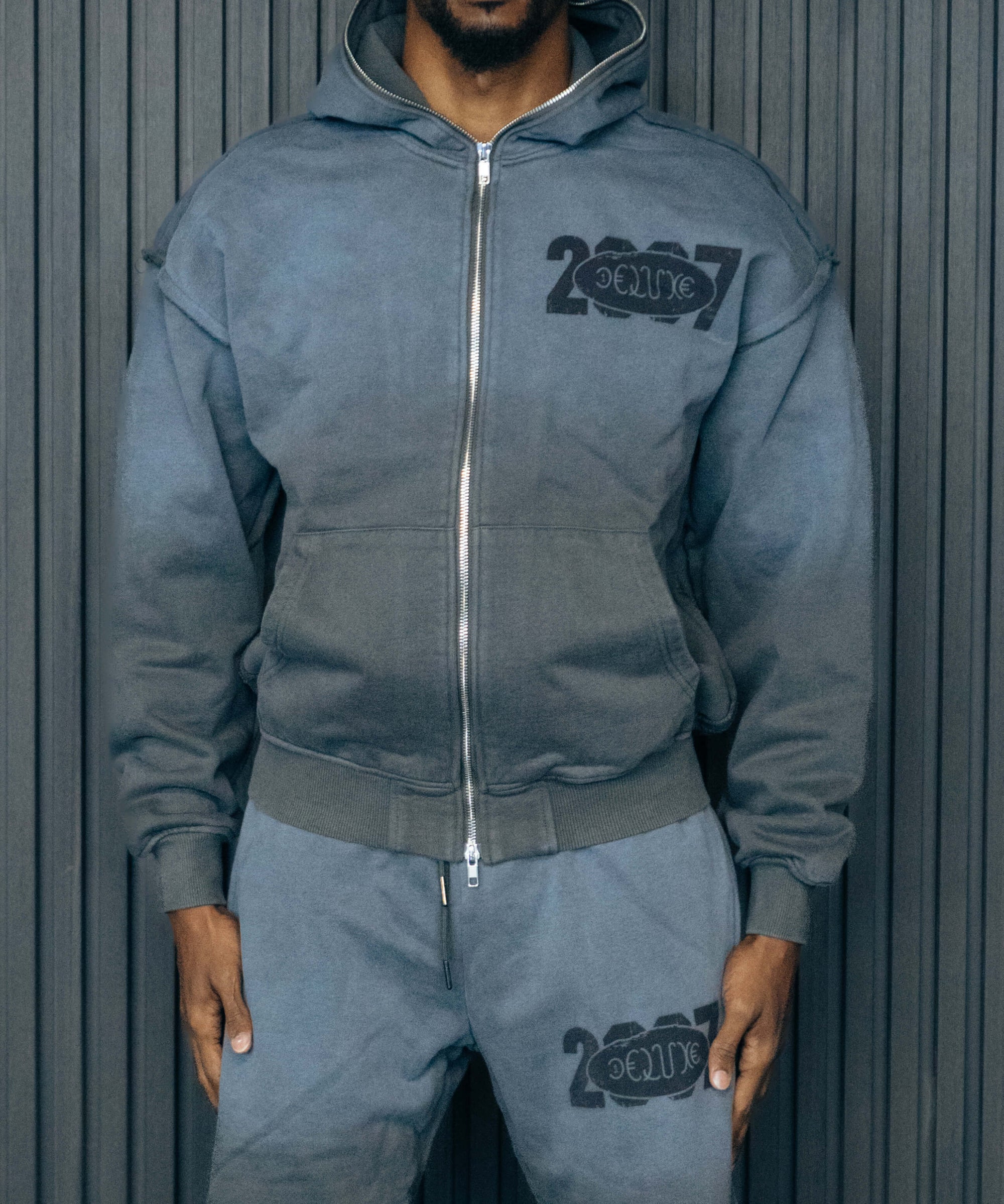1DELUXE FULL ZIP UP YEAR 2007 HOODIE : GREY