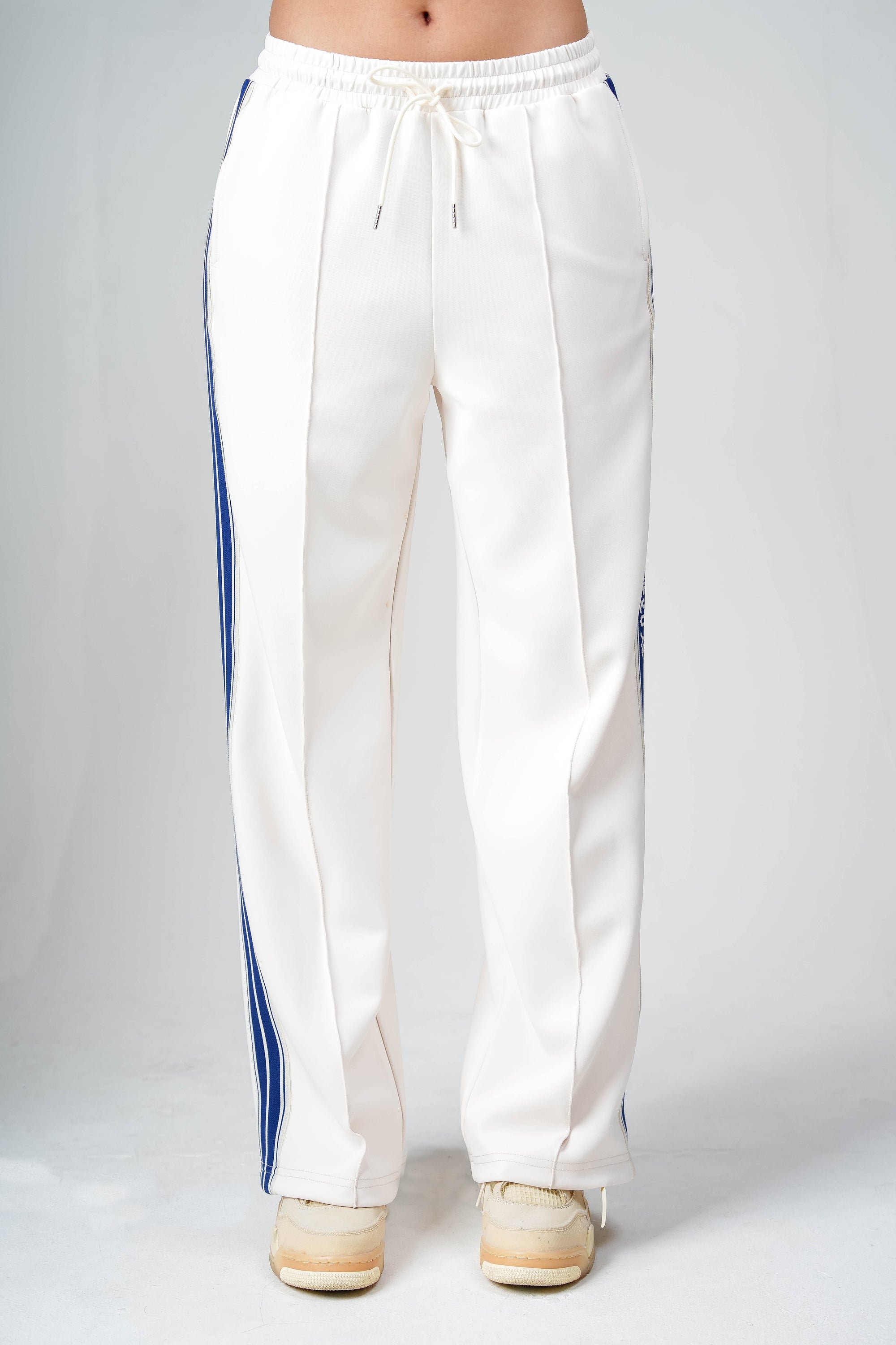 DELUXE MARQUE JOGGERS WOMAN : CREAM